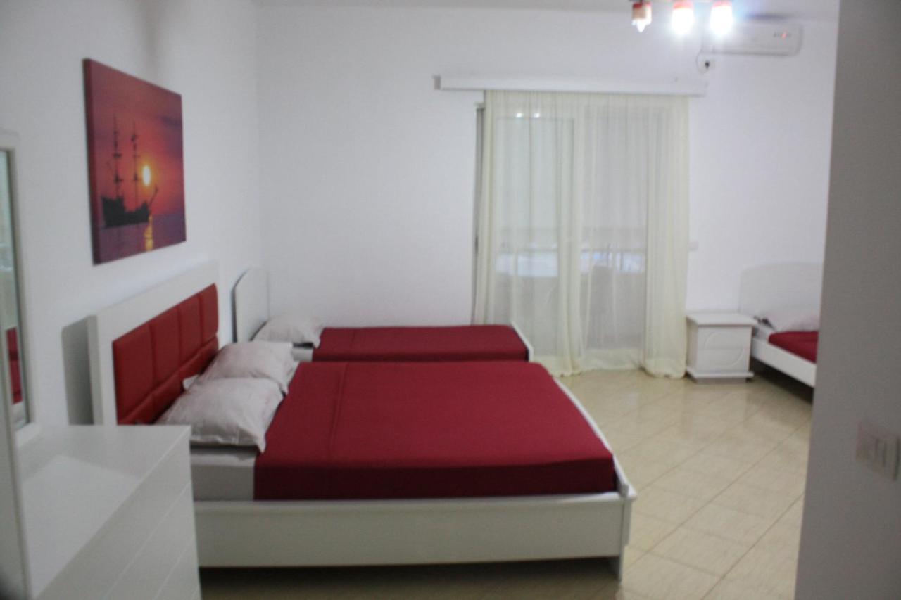Vila Konomi Sarandë Exterior foto