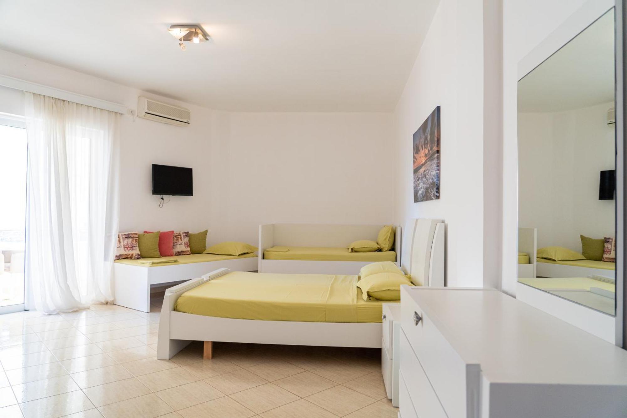 Vila Konomi Sarandë Exterior foto