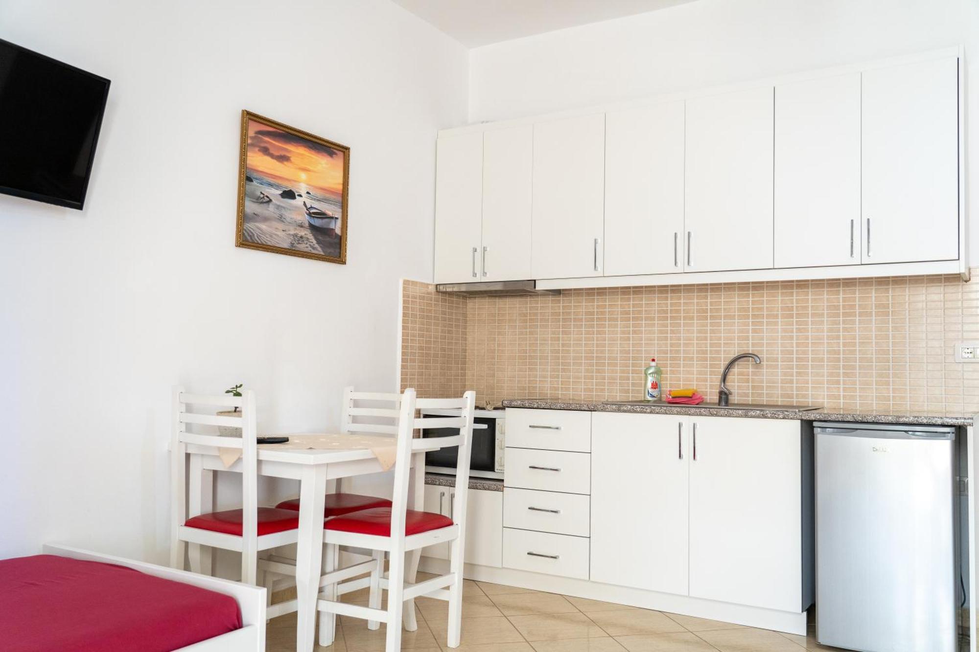 Vila Konomi Sarandë Exterior foto